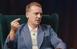 Володимир Носов: Коли біткоін коштуватиме, наприклад, $1 млн, той, у кого буде один біткоін, буде мати один мільйон. Проблема в тому, що ніхто не дотримує біткоін і продає його раніше