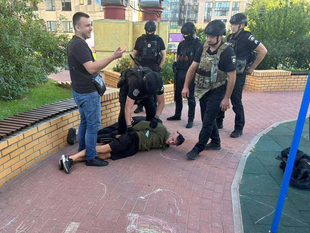 В Украине предотвращено покушение на замглавы налоговой службы, заявил нардеп Гетманцев