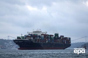 Судно першим минуло українським гуманітарним коридором і прибуло в пункт призначення. На думку експертів, російська "блокада" в Чорному морі – "чистий театр"