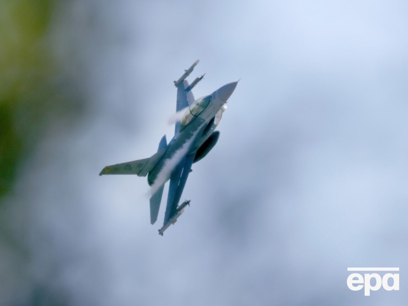 Гукстра наголосив, що F-16 мають важливе значення для України