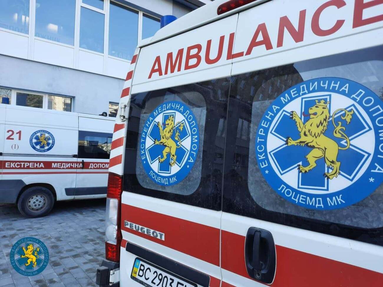 Врача, пострадавшего в дорожном конфликте с сыном экс-нардепа, с места происшествия в реанимацию забрала "скорая", он умер через шесть дней, не приходя в сознание