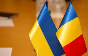 Шмыгаль и Чиолаку провели переговоры в Бухаресте