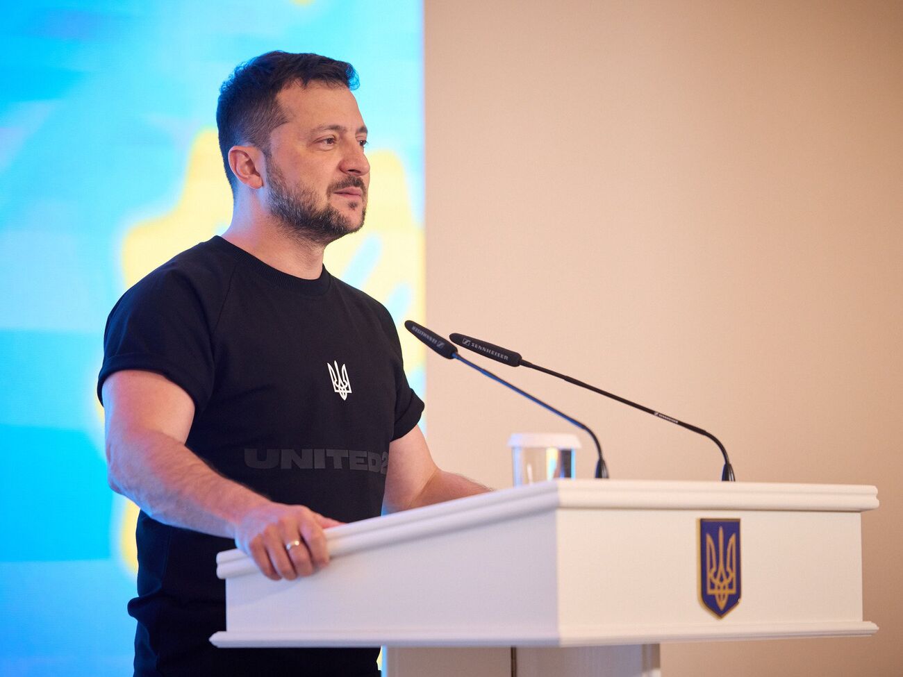 Дуже важливо, що формула миру поступово об'єднує світову більшість, зазначив Зеленський