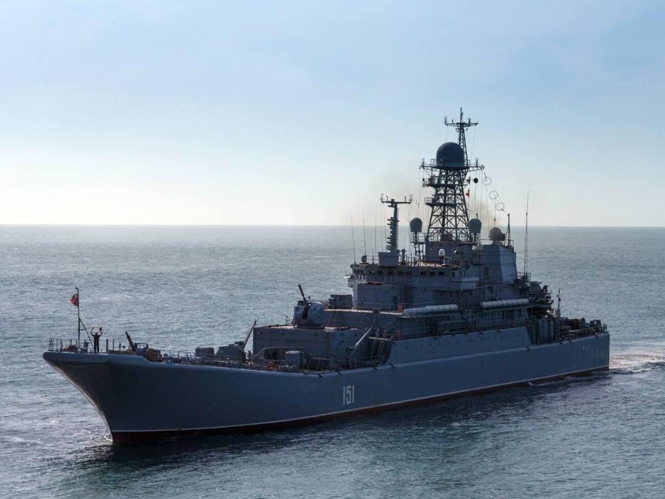 Про атаку надводних дронів на кораблі Чорноморського флоту РФ увечері 17 серпня поінформувало міноборони країни-окупанта РФ