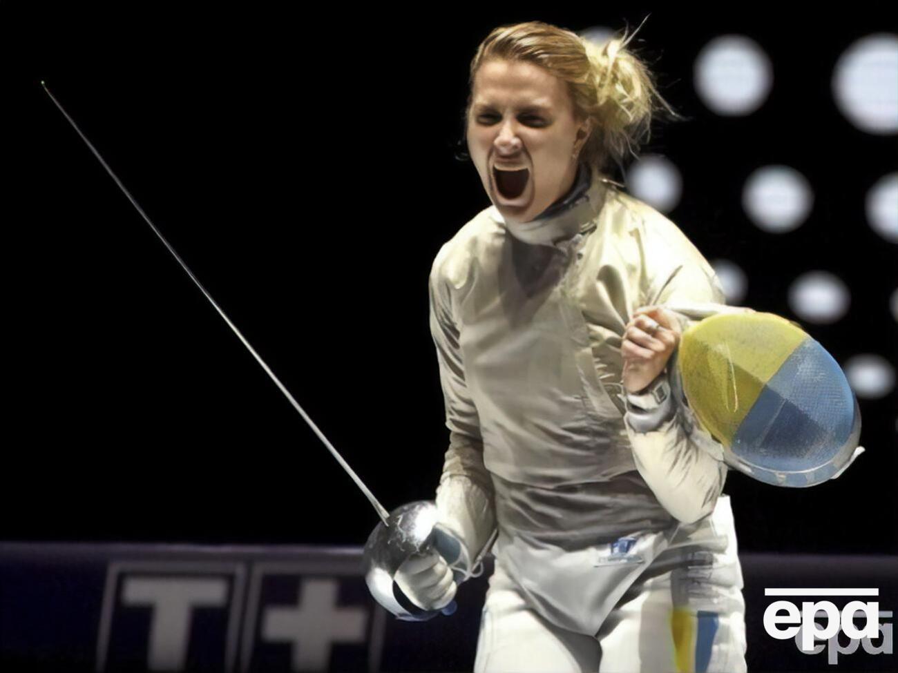 Харлан, которая отказалась пожать руку россиянке на ЧМ по фехтованию, дисквалифицировали на 60 дней
