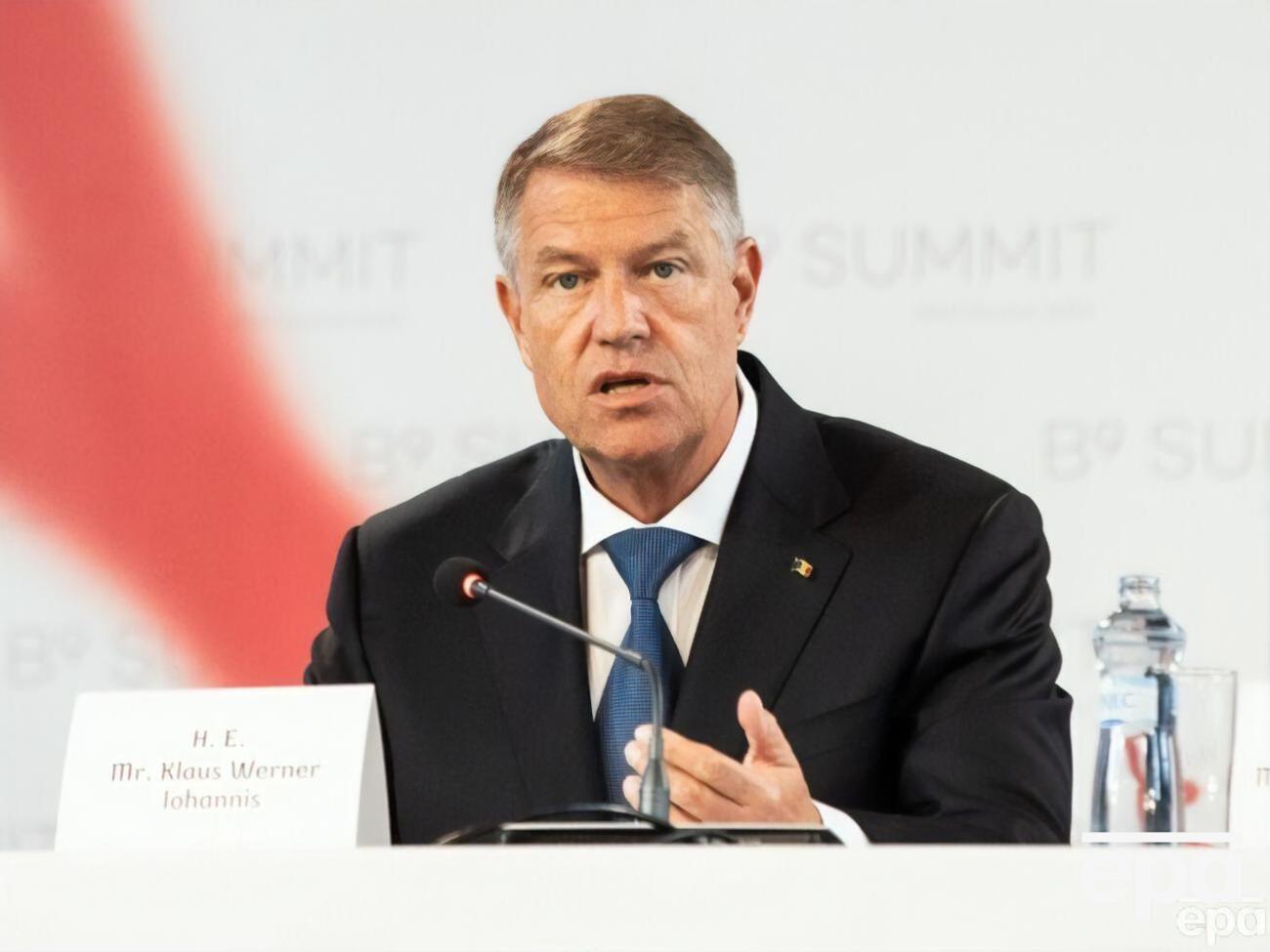 Йоханнис назвал неприемлемыми российские обстрелы