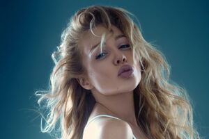 Казус с микрофоном произошел во время исполнения певицей ее хита "Вільна"