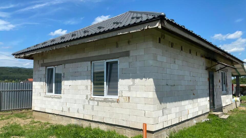 Земельну ділянку під будівництво військком придбав під час дії воєнного стану, після чого збудував на ній приватну садибу, зазначили в Нацполіції