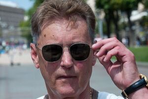 Буряк: Я думал, что это все несерьезно. Просто несерьезно. 10 дней – а оно все не кончается...