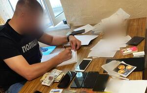 У фигурантов дела полиция изъяла 43 мобильных телефона