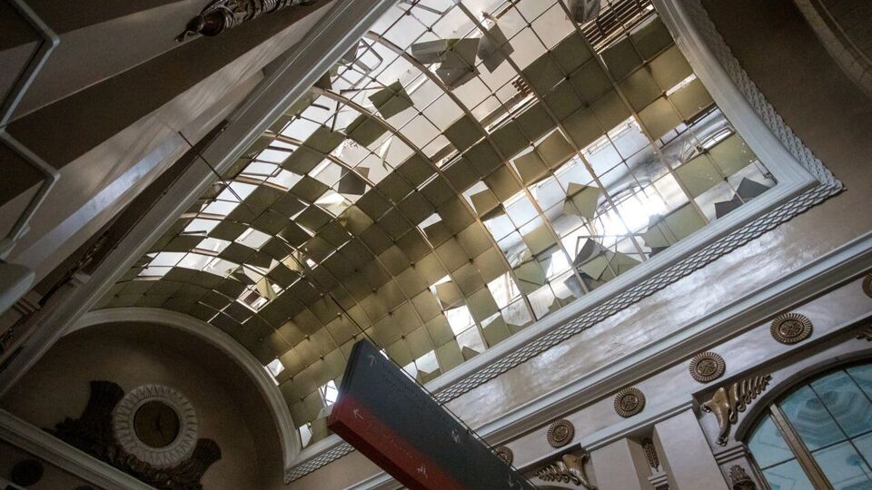 У російському Курську пошкоджено будівлю вокзалу