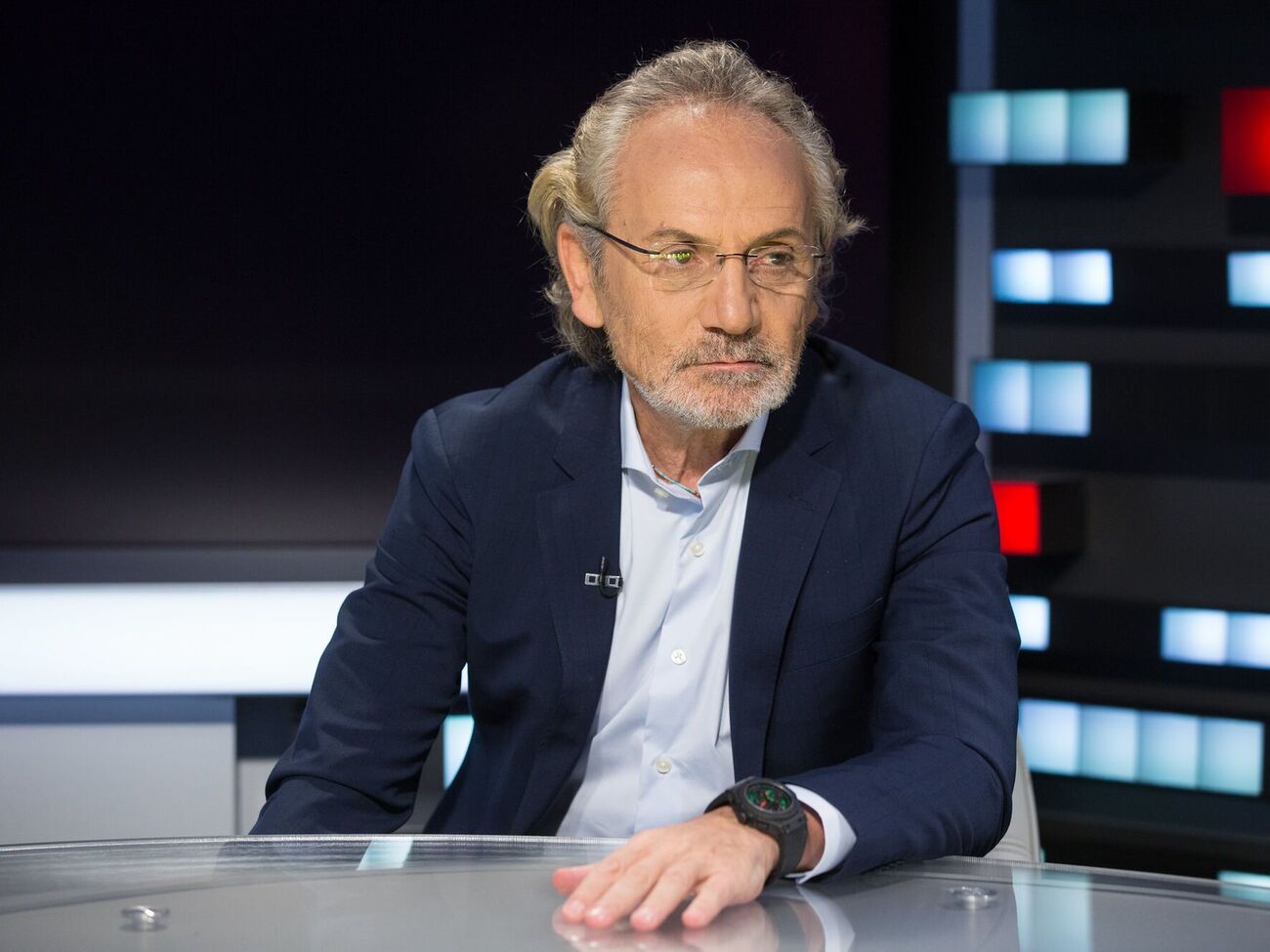 Шустер: Уровень людей пугающий. Из них можно сделать что угодно