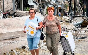 Помощь оказывается в рамках программы "Ринат Ахметов – Спасение жизней"