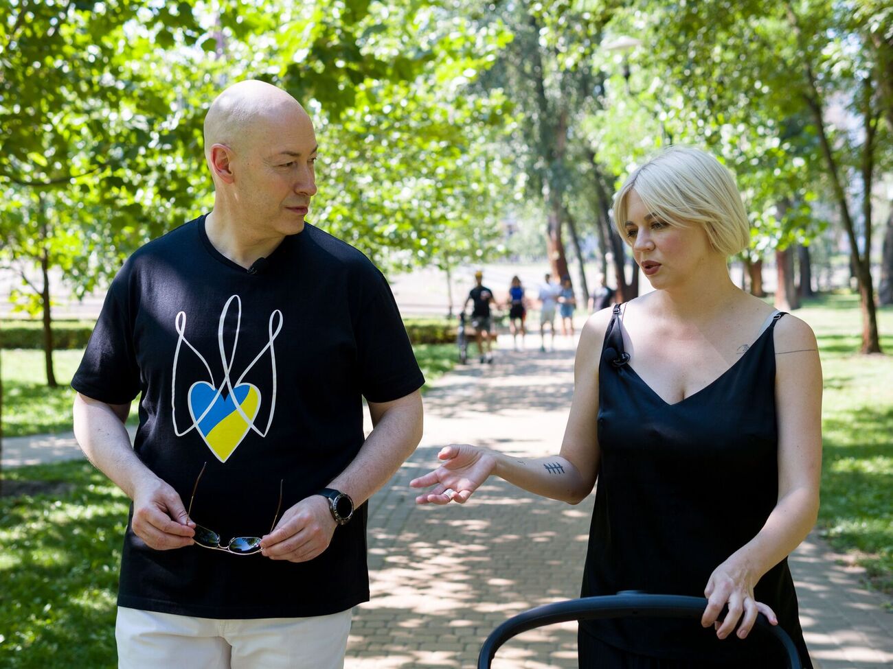 Гордон записал интервью с Жижченко, гуляя по киевскому парку "Наталка"