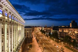 Обмеження на Хрещатику пов'язані з підготовкою і проведенням святкових заходів у центрі Києва, зазначили у КМВА