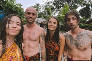 Дорофєєва вийшла заміж за чоловіка своєї подруги, із якою тепер перебуває у стосунках її ексчоловік