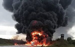 РосСМИ сообщали, что 19 августа в Новгородской области на военном аэродроме после удара дрона произошел пожар, в результате которого, вероятно, полностью сгорел бомбардировщик Ту-22М