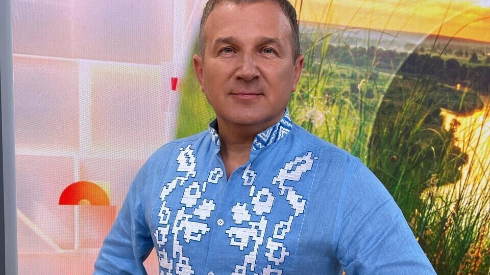 Горбунов: Вот недавно я вел свадьбу в Харькове. Люди женятся. Это твой дополнительный заработок