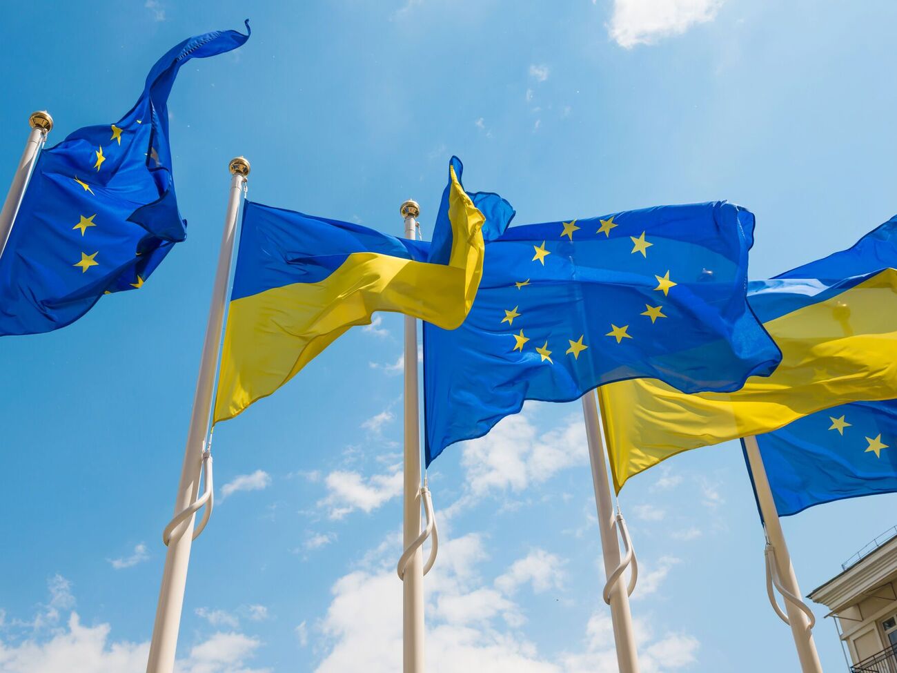 Фон дер Ляйен анонсировала еще больше помощи Украине от Евросоюза в этом году