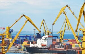 Открыть морские пути нужно как можно быстрее – для импорта угля и стабильного прохождения зимнего периода, убеждены в организации