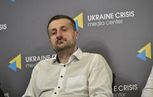 СБУ работает над тем, чтобы ни один российский олигарх или коллаборант не зарабатывал в Украине. Пусть доят бюджет РФ – это фактически работа на нас