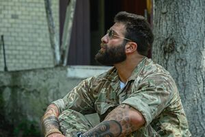 Салем: Я приїхав в Україну, коли мені було 20, і я почав вивчати кацапську мову. Чому я не навчався одразу української?