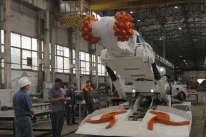 На предприятии построили 10 новых проходческих и очистных комбайнов
