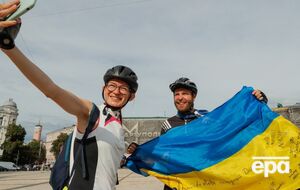 Почти для трех четвертей украинцев их страна ассоциируется с чувством гордости