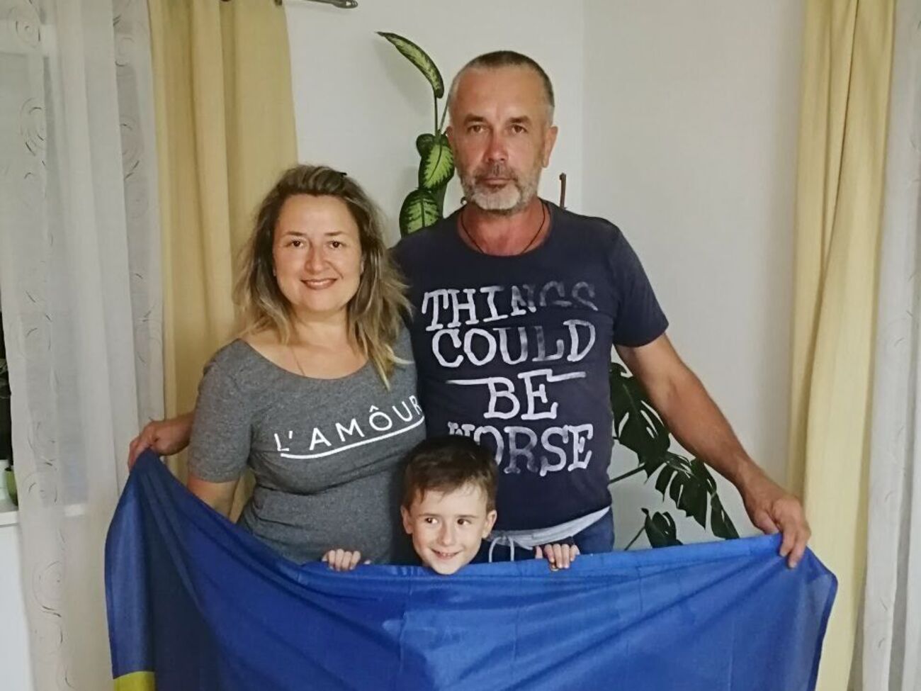 Сім'я змогла вивезти прапор до Німеччини