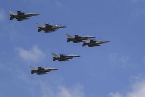 В Киеве рассчитывали хотя бы на 12 истребителей F-16, признался Зеленский