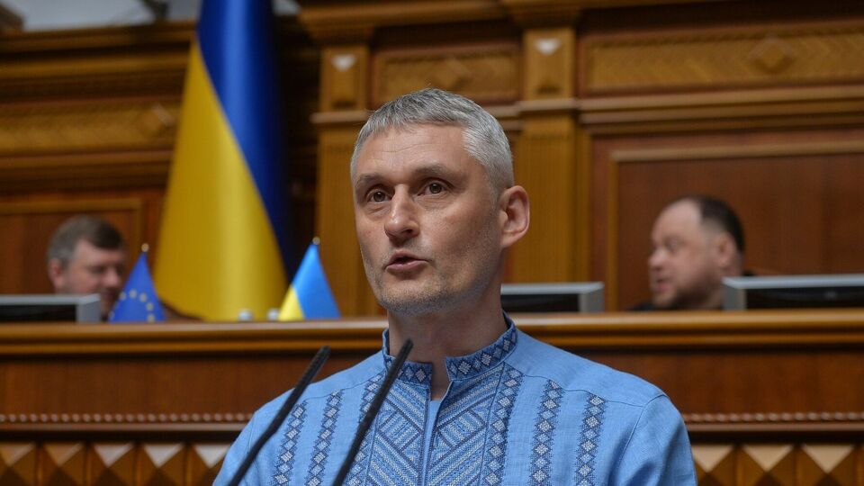 Тарарін як юрист допомагав "Слузі народу" на президентських та парламентських виборах, зазначила Палійчук