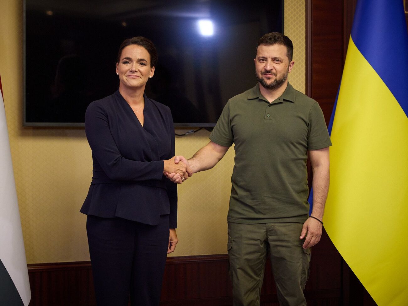 Новак запевнила Зеленського в підтримці з боку Угорщини