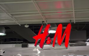 H&M Group временно закрыла свои магазины в Украине с 24 февраля 2022 года