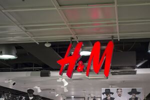 H&M Group временно закрыла свои магазины в Украине с 24 февраля 2022 года