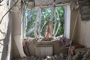 Окупанти й далі б'ють по мирних селах і містах