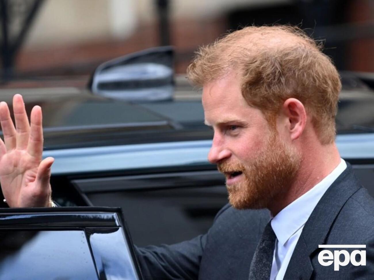 Принц Гаррі в мемуарах "Запасний" розкритикував залисини свого старшого брата, британського принца Вільяма