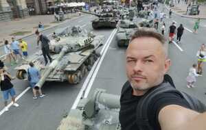 Акт о провозглашении независимости Украины составили из трех предложений – 597 букв. Долгий документ мог повлечь дискуссию, которая затянулась бы на недели