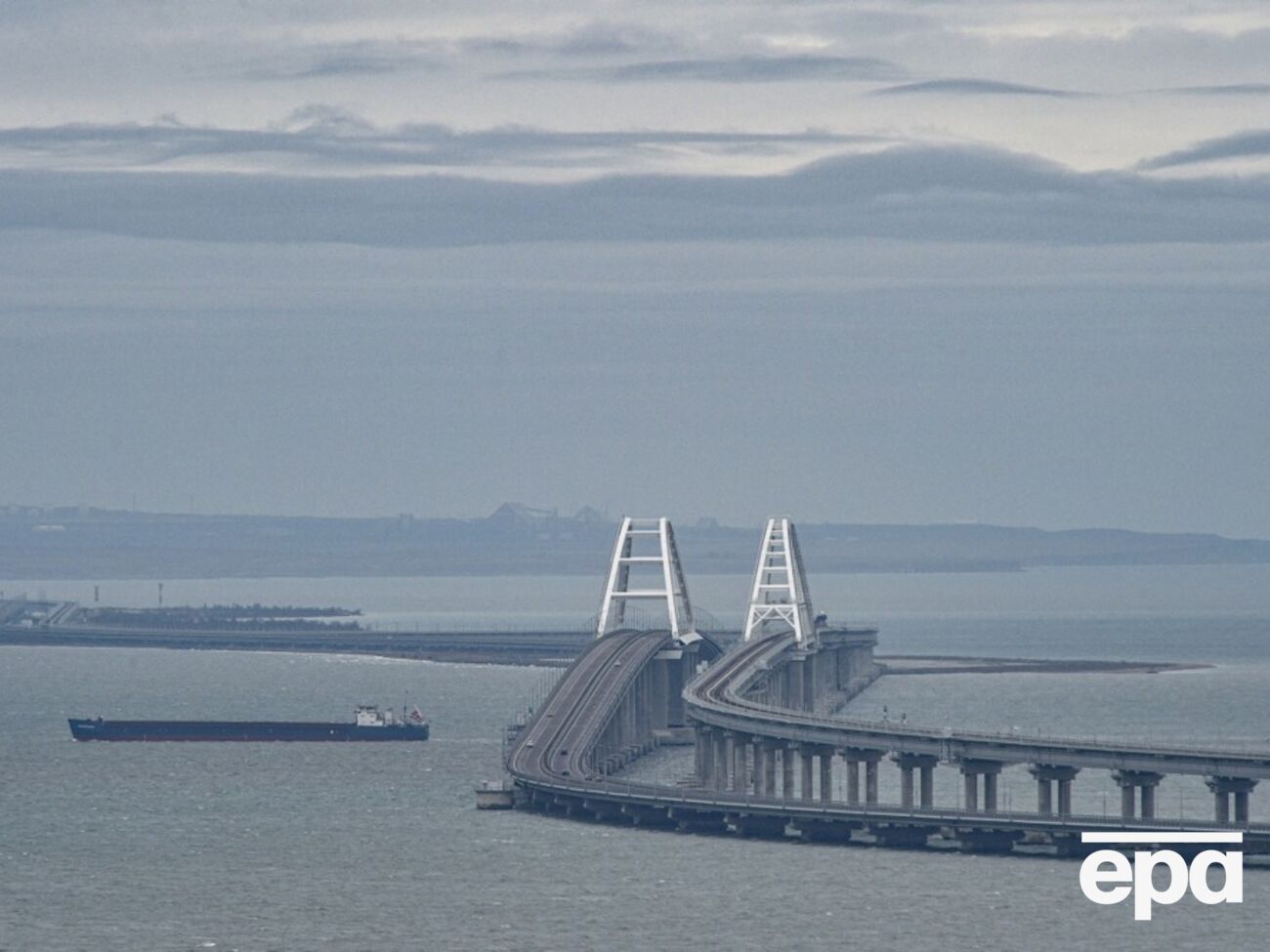 Оккупанты пытаются защитить Крымский мост, сообщала украинская разведка