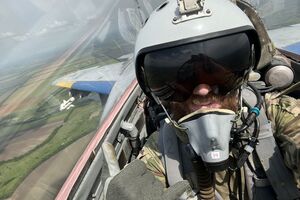 Juice (Андрей Пильщиков) служил летчиком истребителя МиГ-29