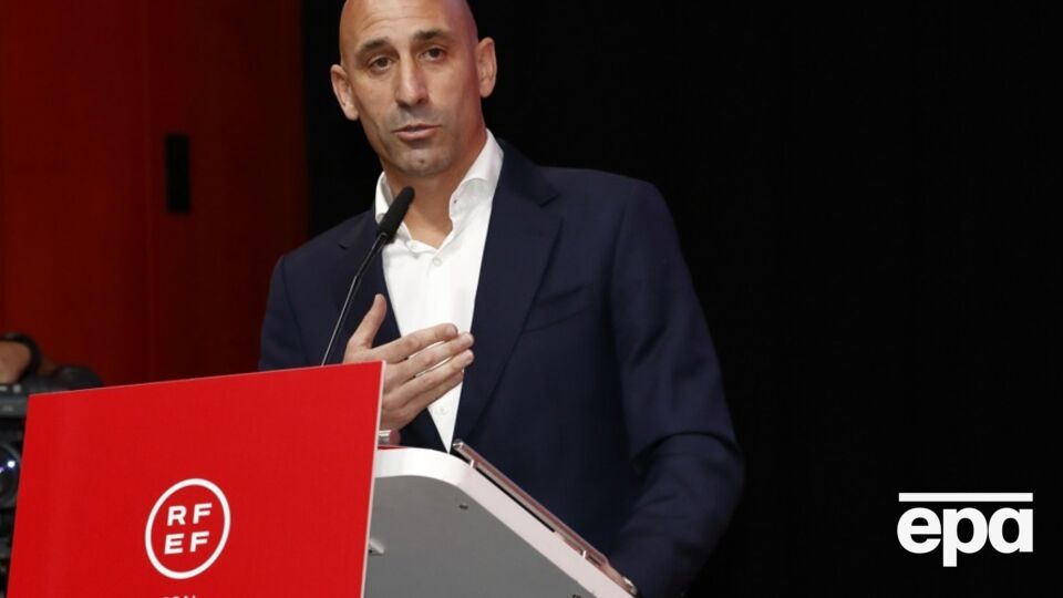 Іспанська федерація підтримала свого президента