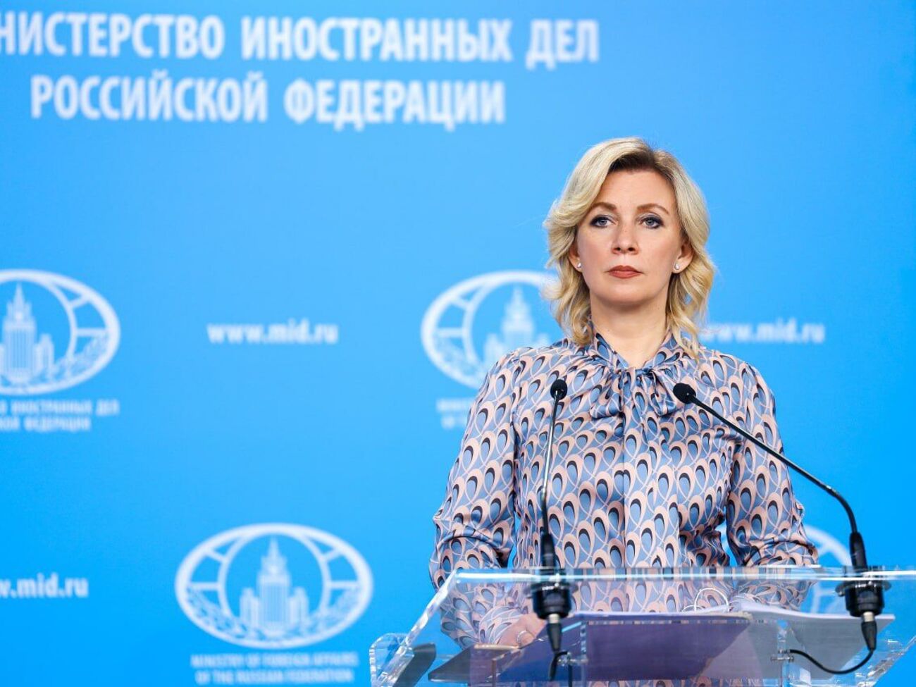 Захарова заявила, що "колективний Захід" намагається втягнути Молдову у війну в Україні