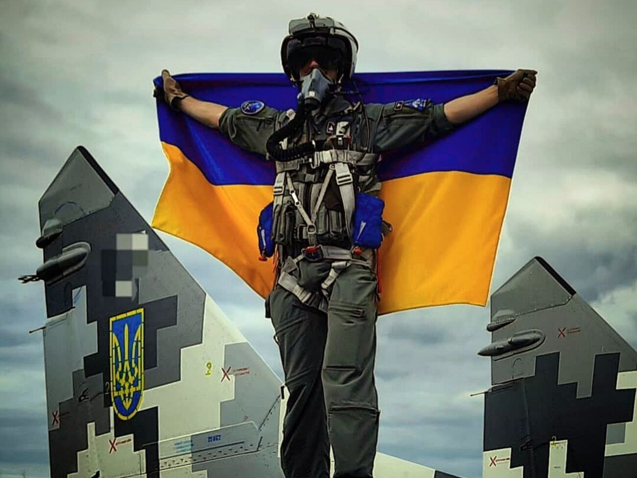 Juice (на фото) хотел летать на F-16, отметил Игнат