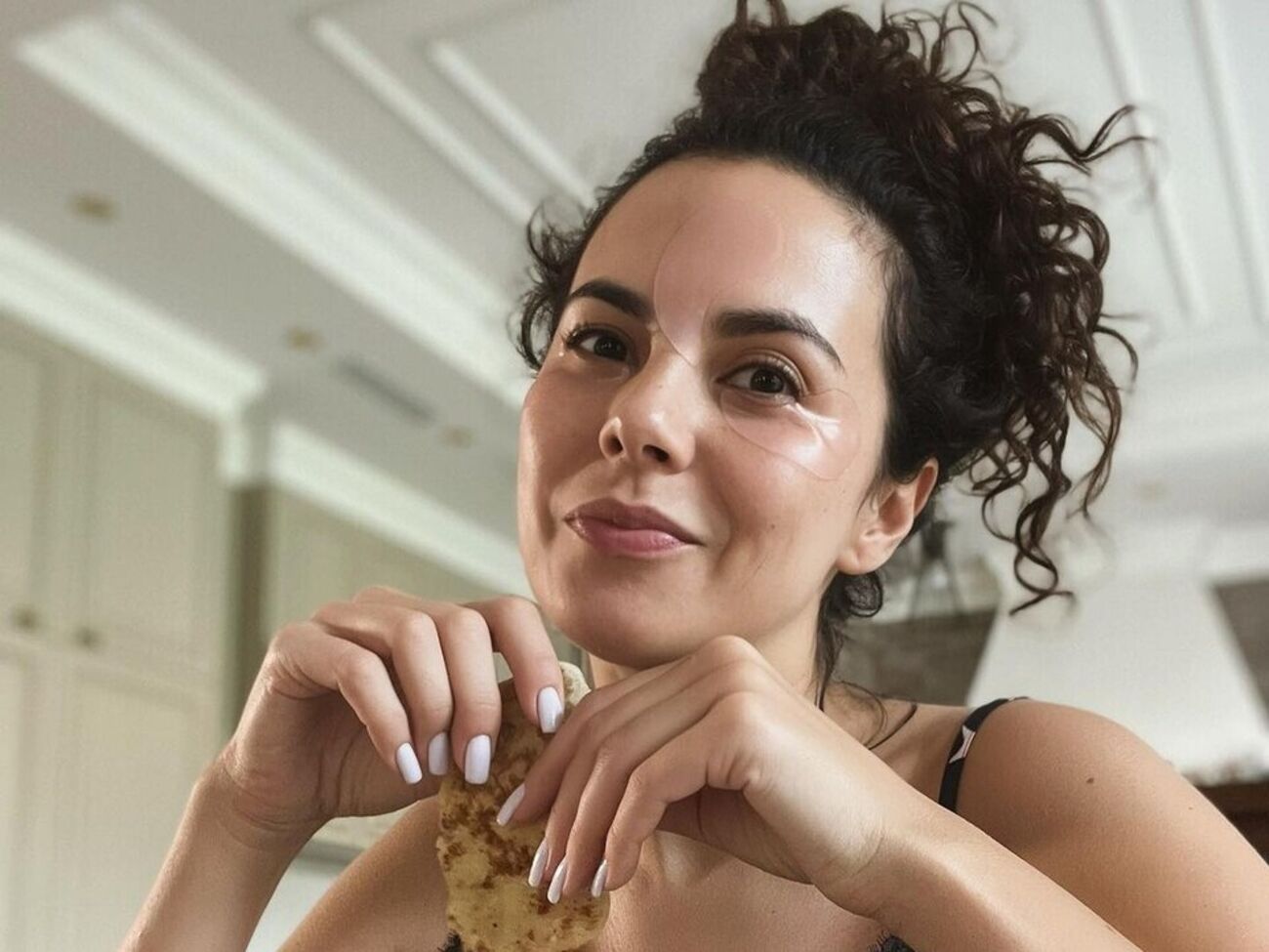 Каменських: Зовсім нещодавно я дізналася, що треба спати на шовковій наволочці