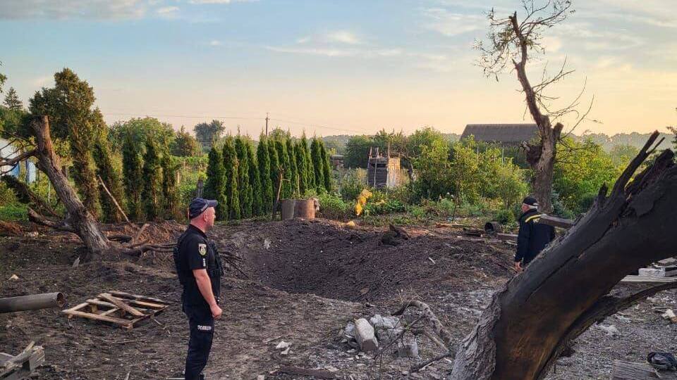 Обломки ракет упали на частные дома