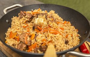 Рис после засыпания перемешивать не нужно