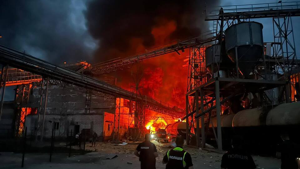Россия атаковала промышленный объект в Полтавской области