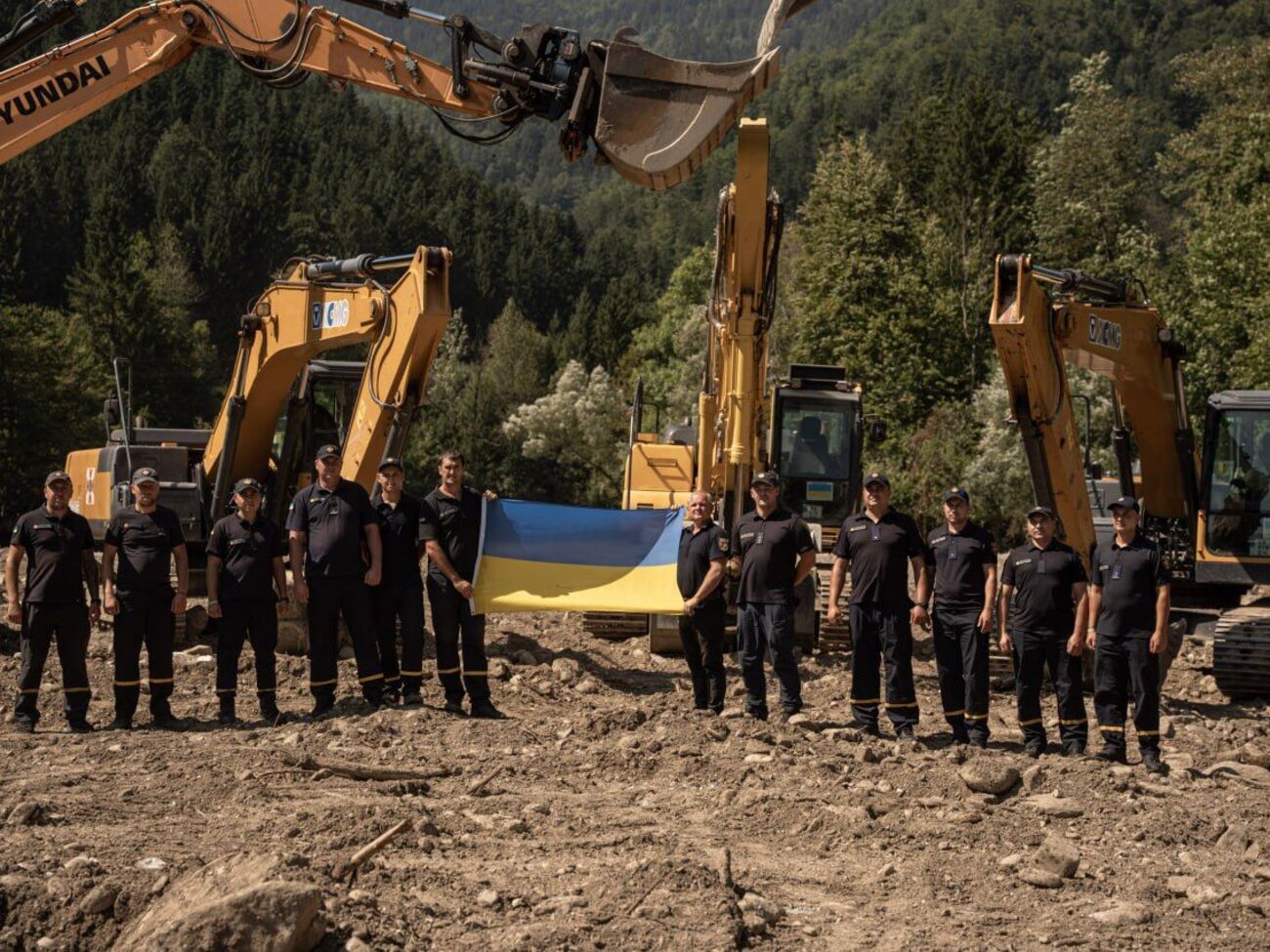 Украинские спасатели 17 дней работали в Словении