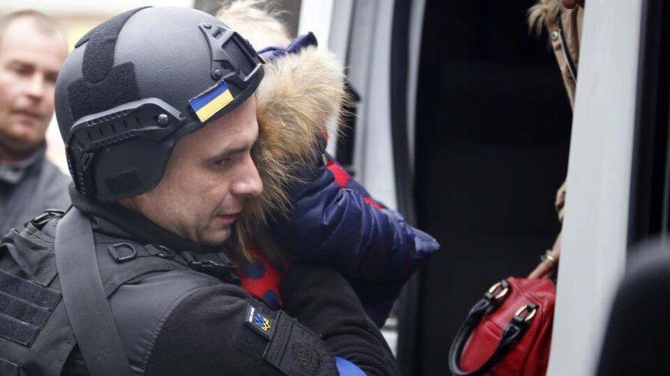 Евакуацію оголосили в населених пунктах, що розташовані близько до фронту