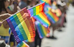 В Уганде действует закон против ЛГБТК+, согласно которому за гомосексуальные действия могут казнить