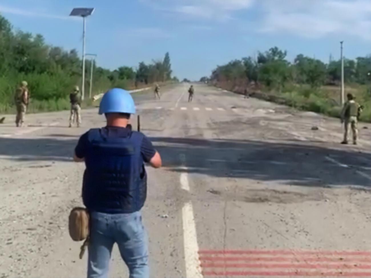 Дві російські протипіхотні міни "абсолютно випадково" опинилися на шляху місії МАГАТЕ до ЗАЕС, зазначив Тарнавський